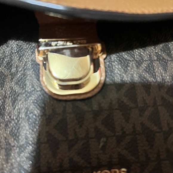 Michael KORS bag - Picture 9 of 9